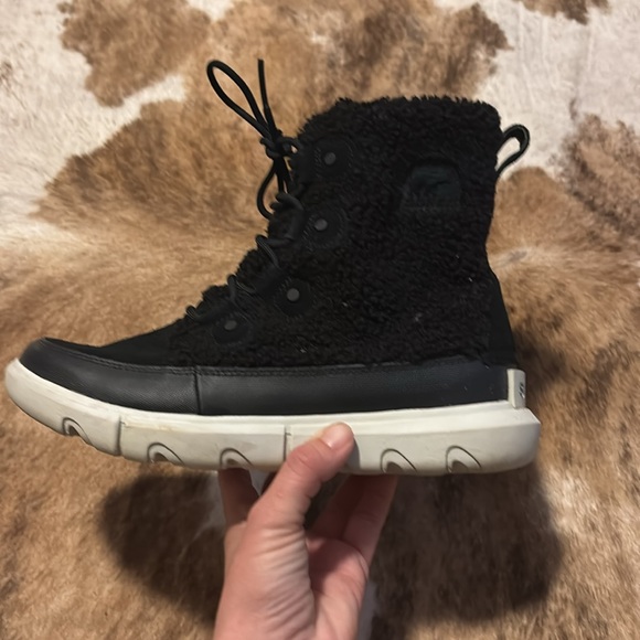 Sorel Explorer Next Joan Cozy Boots Black - Picture 4 of 8
